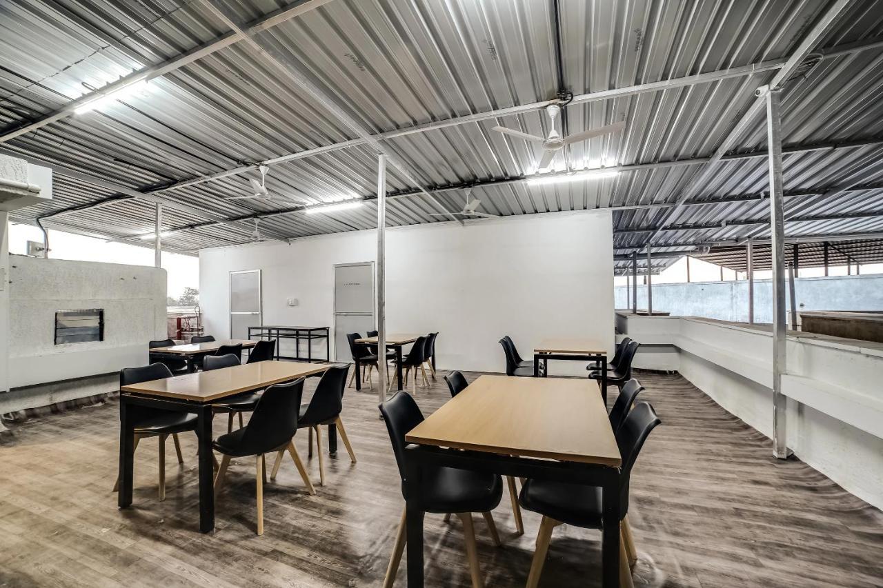 Hotel Bhumi World Bhiwandi Ngoại thất bức ảnh
